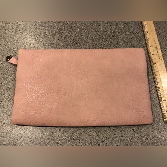 Light Pink Clutch Purse - Picture 4 of 8
